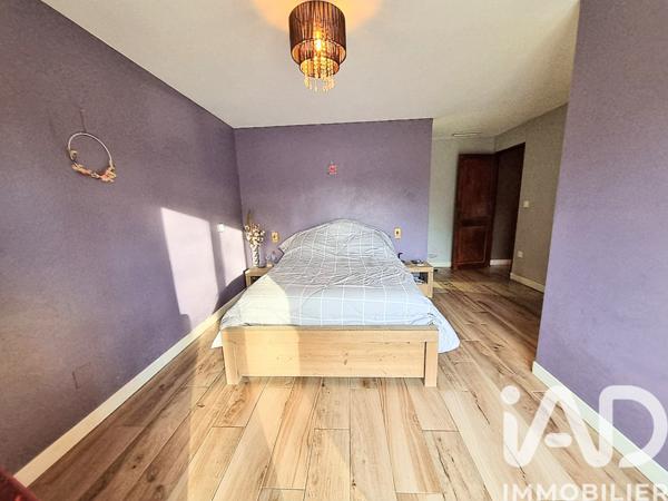Maison à vendre 4 pièces 180 m² Arles