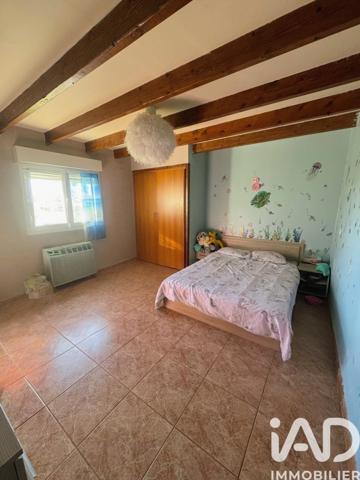 Maison à vendre 4 pièces 180 m² Arles