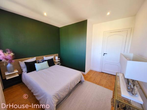 Appartement à vendre 4 pièces de 103 m²