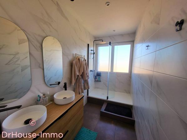 Appartement à vendre 4 pièces de 103 m²