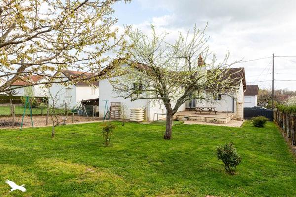 Maison à vendre |                                       Saint-Yrieix-la-Perche |                                        5 pièces  |  106 m²