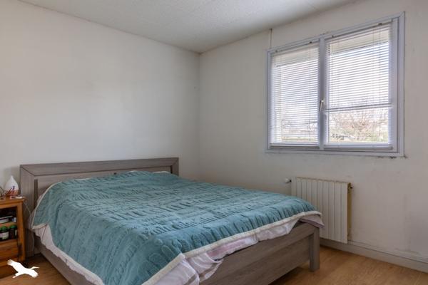 Maison à vendre |                                       Saint-Yrieix-la-Perche |                                        5 pièces  |  106 m²