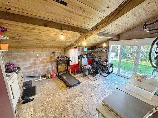 Bruges - Maison Familiale 5 pieces - 3 chambres - Grand Terrain