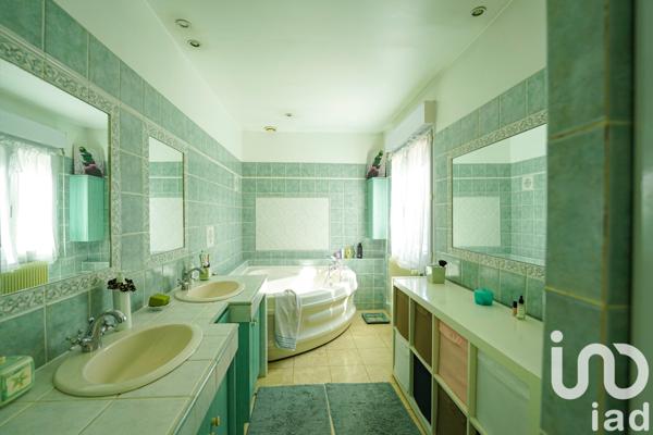 Maison à vendre 6 pièces 187 m² Libourne