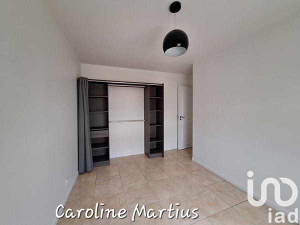 Maison traditionnelle 3 pièces de 63 m² à Marsilly (17137)