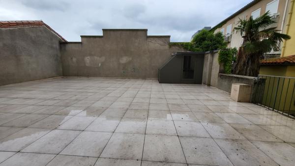 BUREAU CLIMATISE A LOUER FACE A LA GARE CARCASSONNE