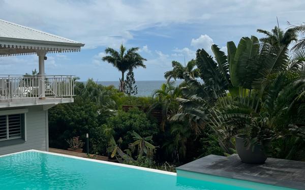 Maison à vendre    4 pièces • 141 m2 Sainte-Anne