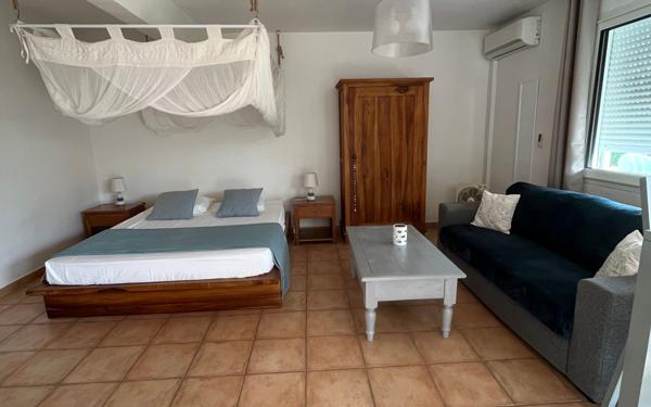 Maison à vendre    4 pièces • 141 m2 Sainte-Anne