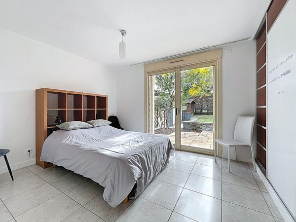 ANGERS ST LEONARD Maison familiale 7 chambres Exposition plein Sud, sans vis-à-vis