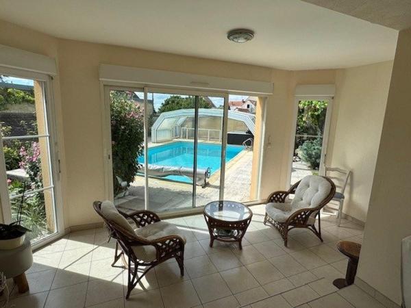 Maison familiale avec piscine