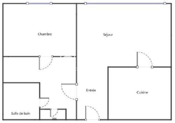 RARE - 2 PIECES RENOVE AVEC TERRASSE SUR BEAU JARDIN - CALME ABSOLU