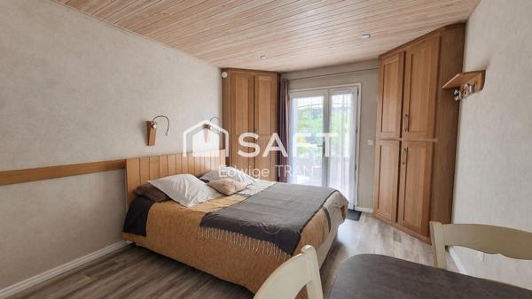 Charme, prête à vivre avec piscine et studios