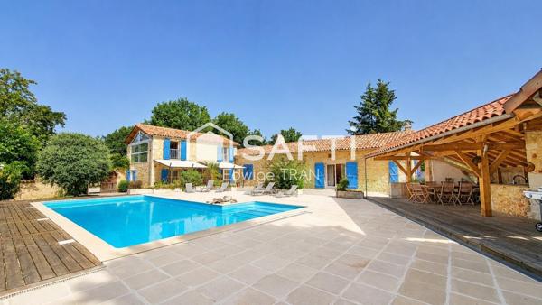 Charme, prête à vivre avec piscine et studios