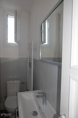 F3 RENOVE AVEC GARAGE 51 RUE DE LA RICHELANDIERE - ...