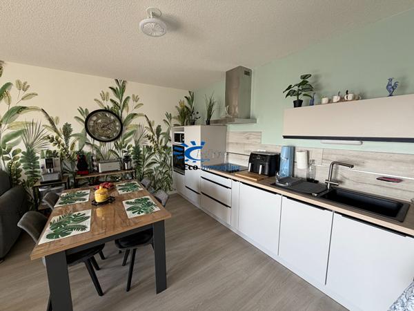 APPARTEMENT 2 CHAMBRES AVEC TERRASSE ET BALCON ASCENSEUR  Aytre