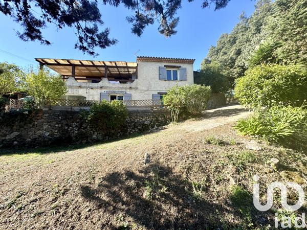 Maison à vendre 10 pièces 238 m² Grasse
