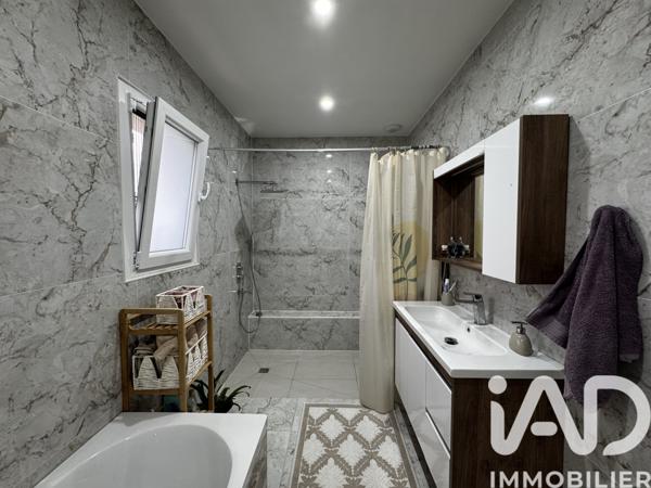 Maison à vendre 4 pièces 142 m² Romorantin-Lanthenay