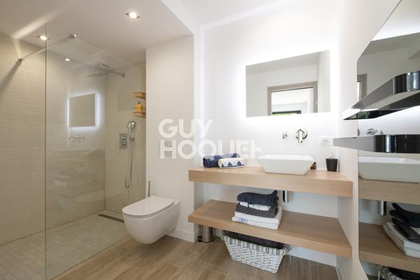 MAISON À VENDRE DE 5 PIÈCES DE 271,00 M²