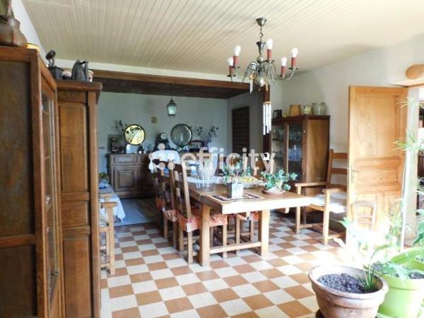 Maison 5 pièces - 210 m² Exclusivité efficity