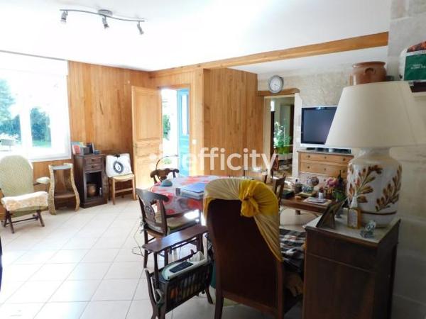 Maison 5 pièces - 210 m² Exclusivité efficity