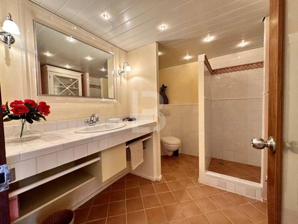 Bergerie du 18ème siècle à Grasse avec vue panoramique