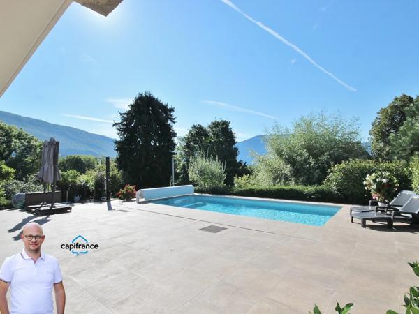 A 10min de CHAMBERY sur NOVALAISE Villa d’architecte 7 pièces de 220 m² plus T2 indépendant 50 m² sur plus de 1700m2– Idéal pour revenu locatif, activité professionnelle ou l'accueil de votre famille