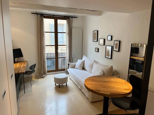 A Vendre Studio 25m2 en plein centre  d'Aix En Provence 13100