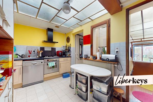 Maison amiénoise 3 chambres, à rafraichir, bien placée