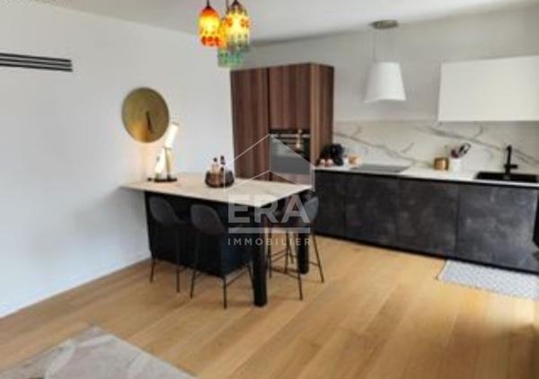 Appartement 3 pièces de 61m² - Vue Panoramique Mer - Haut de vaugrenier