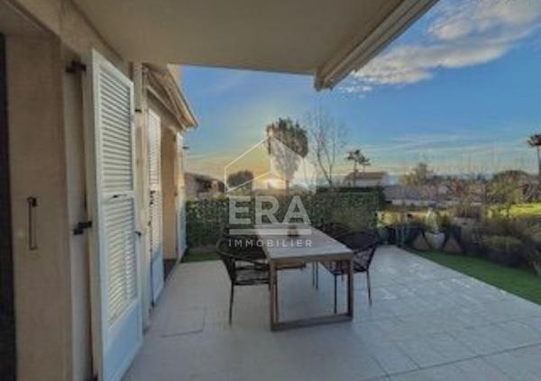 Appartement 3 pièces de 61m² - Vue Panoramique Mer - Haut de vaugrenier