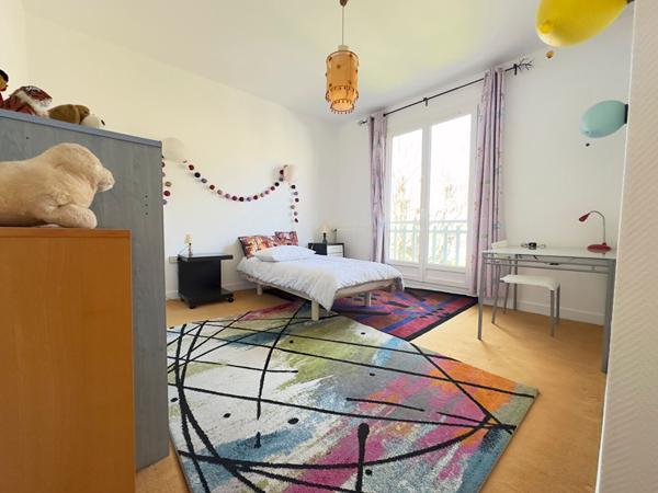 Maison Saint Maur Des Fosses 9 pièce(s) 215 m2