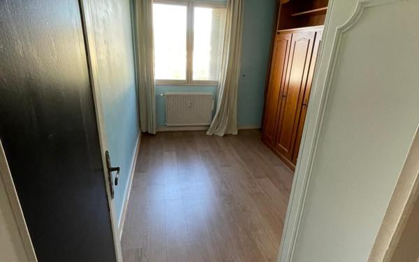 Appartement à louer    3 pièces •  Tours