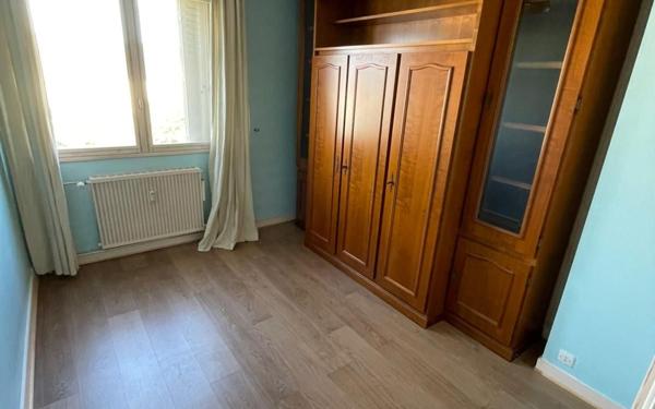 Appartement à louer    3 pièces •  Tours