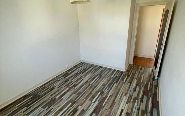 Appartement à louer    3 pièces •  Tours