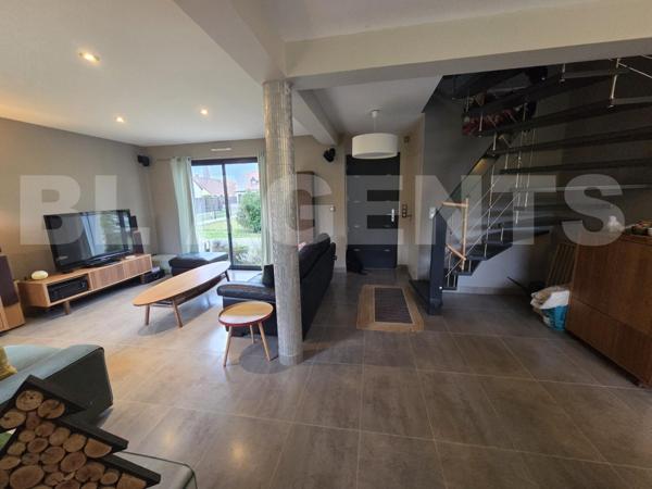 Superbe maison contemporaine à Changé