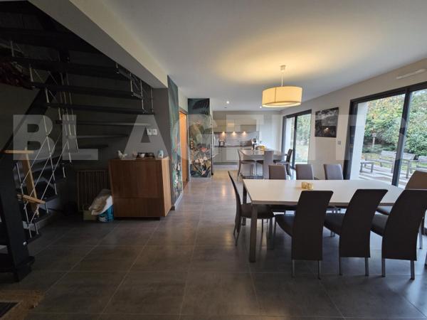 Superbe maison contemporaine à Changé