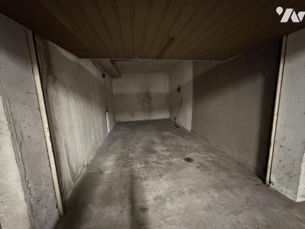Garage Place Coty