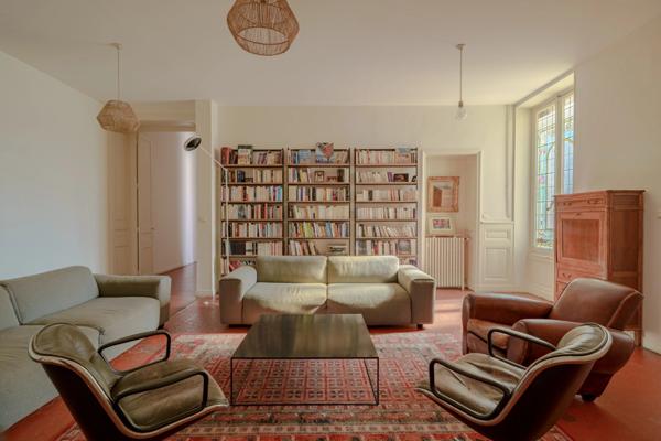 À vendre Appartement T5 198 m² à MARSEILLE 1ER ARRONDISSEMENT