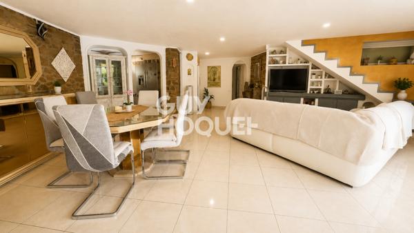 Villa à vendre de 6 pièces de 161 m²
