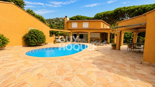Villa à vendre de 6 pièces de 161 m²