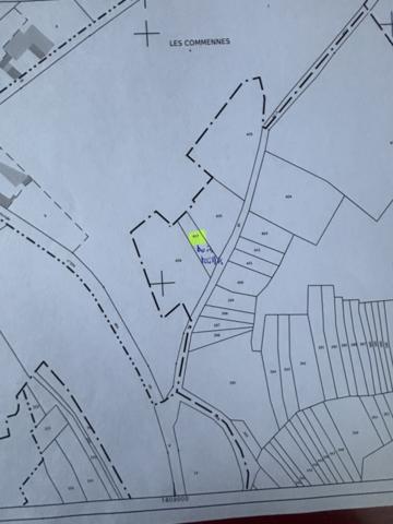 POINCON LES LARREY (21130) Terrains avec bois et taillis de 14638 m² dont 2000m² proche des habitations. Poinçon-lès-Larrey (21330)