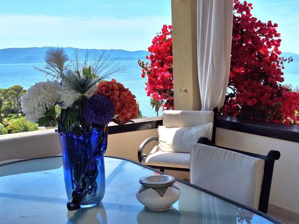 VILLA D'EXCEPTION VUE PANORAMIQUE - ROUTE DES SANGUINAIRES Ajaccio (20000)