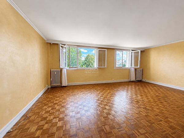 SEVRES BRANCAS - APPARTEMENT 3 CHAMBRES 469 000 € **  - Référence  637-S