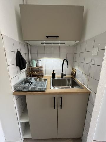 Studio 1 pièce(s) 12.27 m²