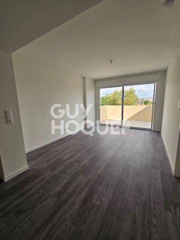 Appartement  a louer 2 pièce(s) 45 m2 terrasse 11.70m2
