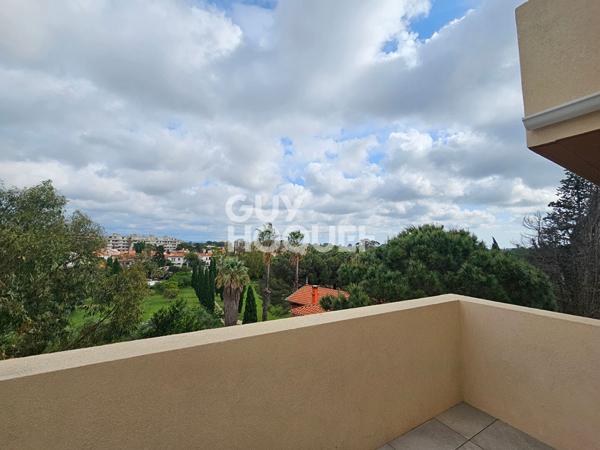 Appartement  a louer 2 pièce(s) 45 m2 terrasse 11.70m2