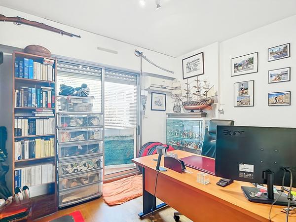 A vendre : appartement T4 de 94m2 secteur Michelet/Obélisque 13009 Marseille.