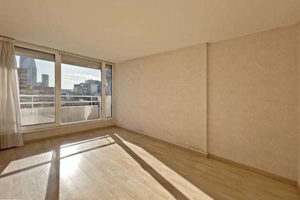 Nanterre (92000) Nanterre Préfecture Appartement de 2 pièces avec cave et box fermé 294 000 € HAI