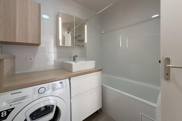 Nanterre (92000) Nanterre Préfecture Appartement de 2 pièces avec cave et box fermé 294 000 € HAI