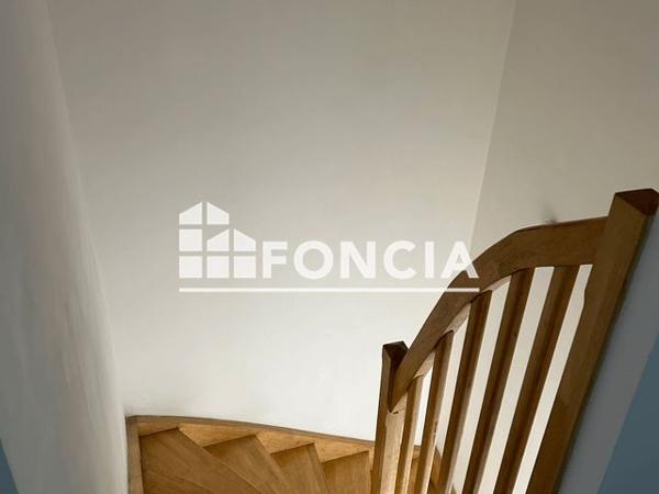 Location Appartement 2 pièces 42.95 m² - 38 RUE CONTI Bagnols-sur-ceze 30200